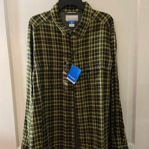NWT Columbia Railside long sleeve button down